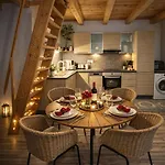 Romantic House With Jakuzzi
