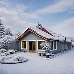 Romantic House With Jakuzzi * Veszprémfajsz