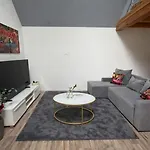 Romantic House With Jakuzzi *
