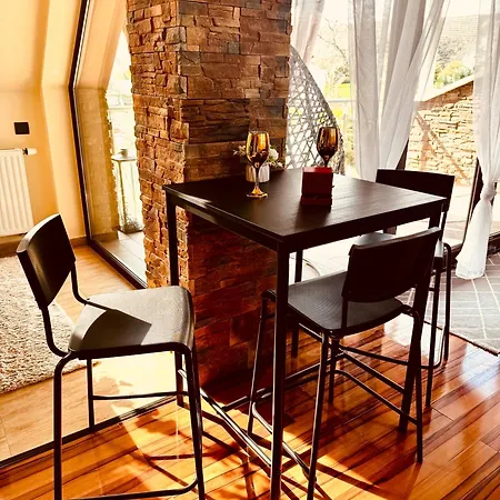 Csaladi Wellness شقة Veszprémfajsz