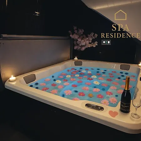 شقة Csaladi Wellness Veszprémfajsz