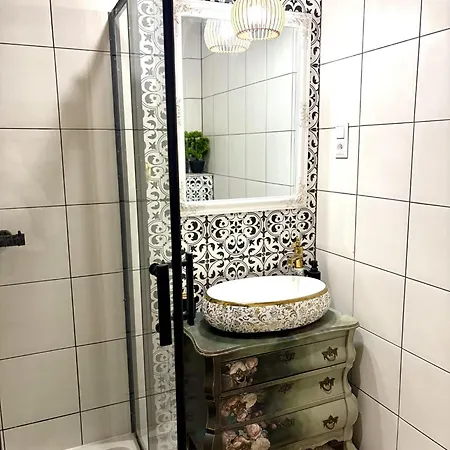 Romantic House With Jakuzzi * Veszpremfajsz