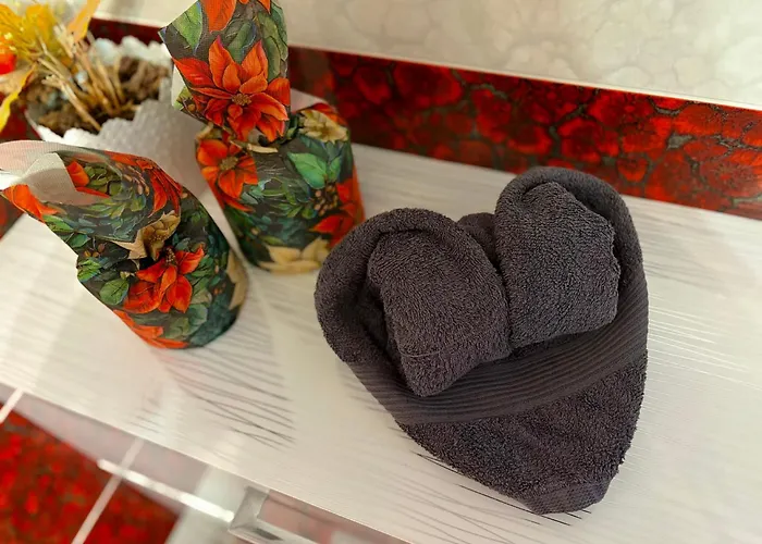 Romantic House With Jakuzzi Apartament *